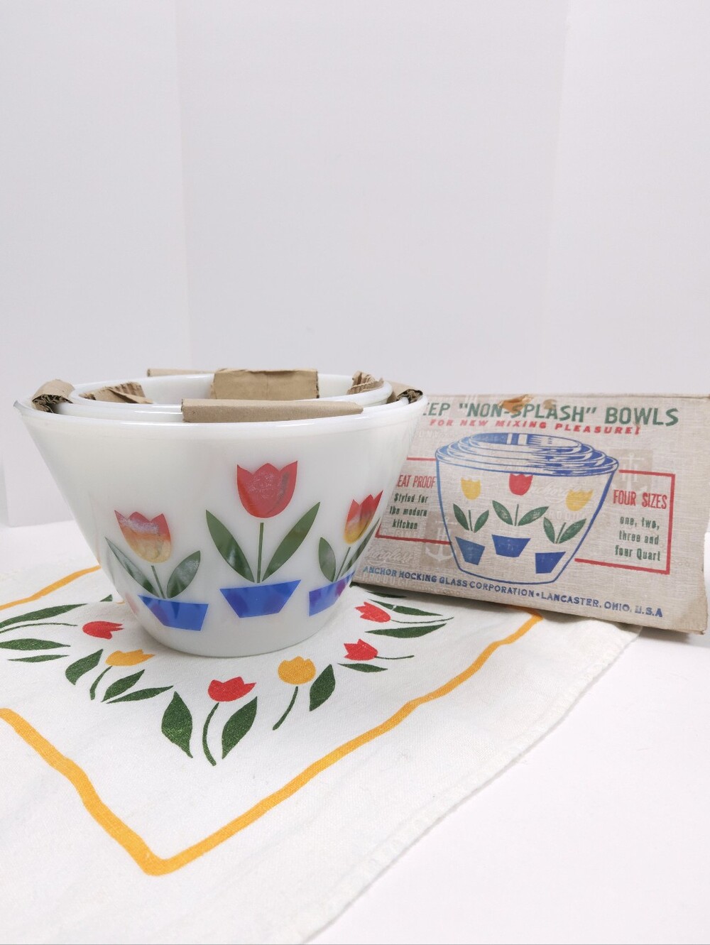 1940s Vintage Fire King Tulip Mixing/Nesting Bowls by Anchor Hocking - Set of 3